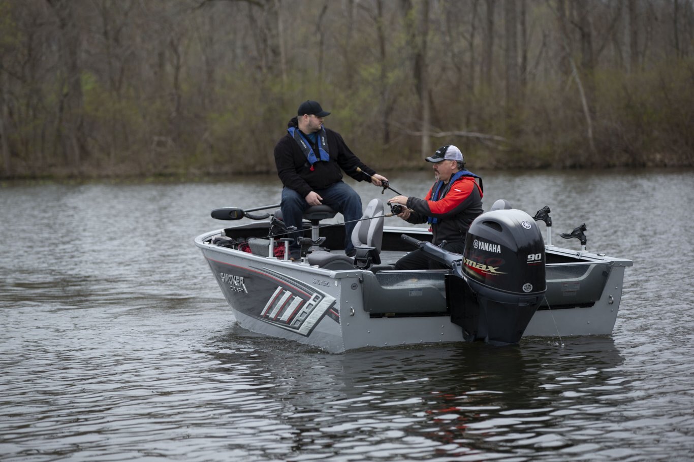 Smoker Craft ADVENTURER 20GLS WHITE WITH RED ACCENT