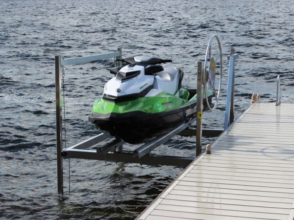 Naylor Docks PWC Lifts A 1350V