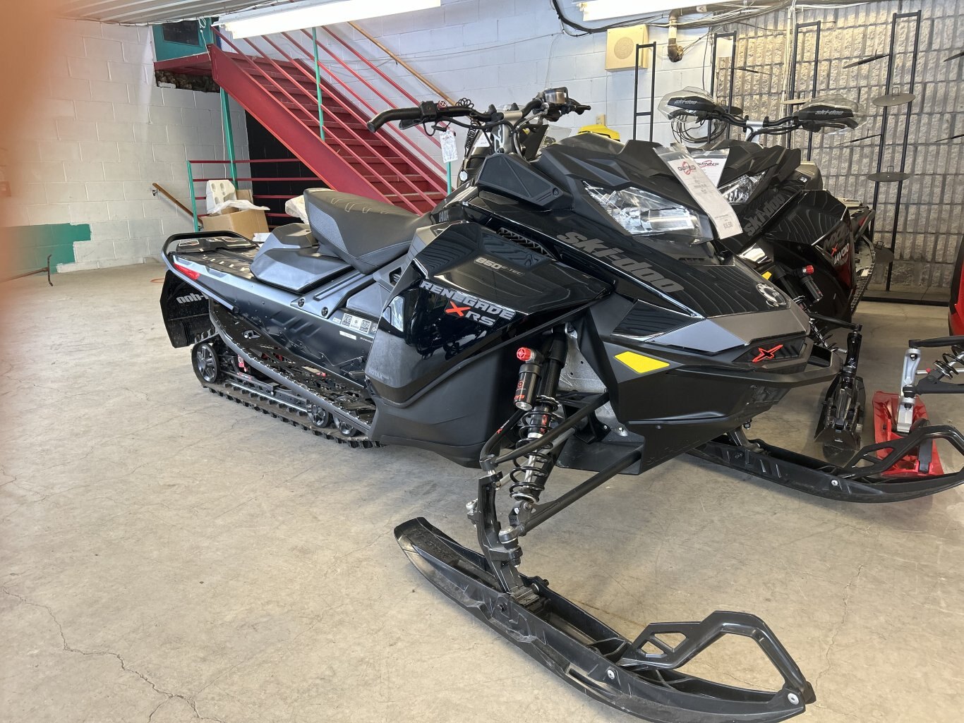 2023 Ski-Doo LYNX RAVE RE 850