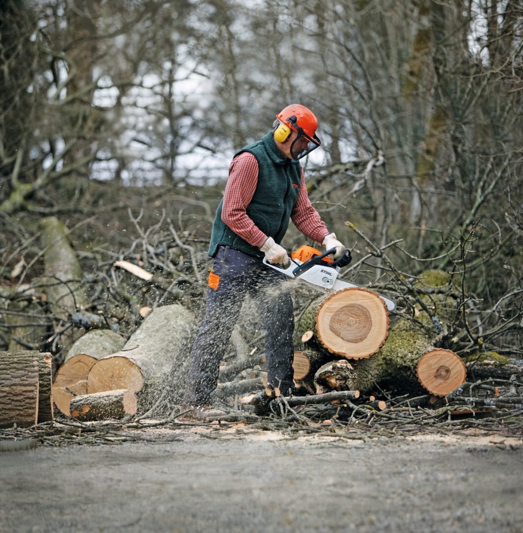 STIHL MS 271 CHAIN SAW 18