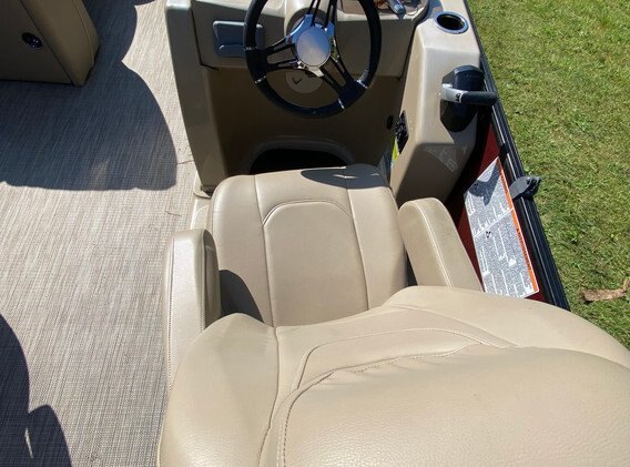 2020 Geneva 22 Sport w/ an Evinrude 150hp