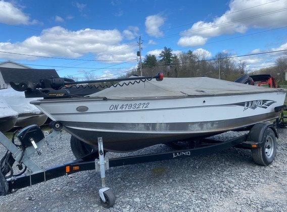 2015 Lund 1675 Pro Guide w/an Evinrude 60hp E tec