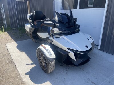 2024 CAN-AM SPYDER R/T SEA TO SKY