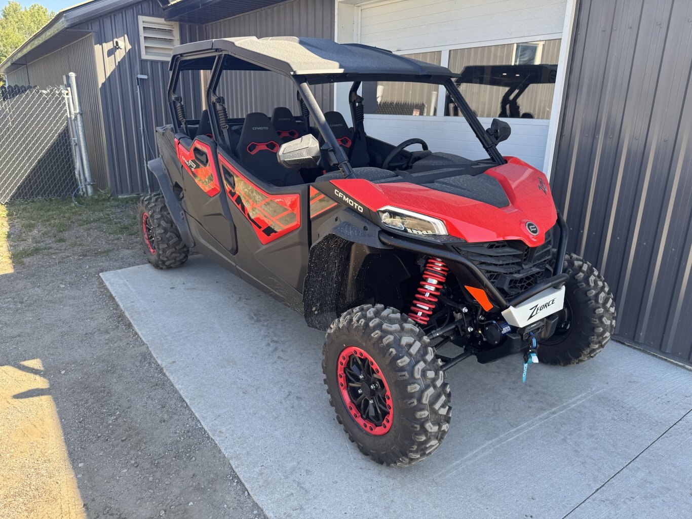 2026 CFMOTO ZFORCE 950 SPORT 4