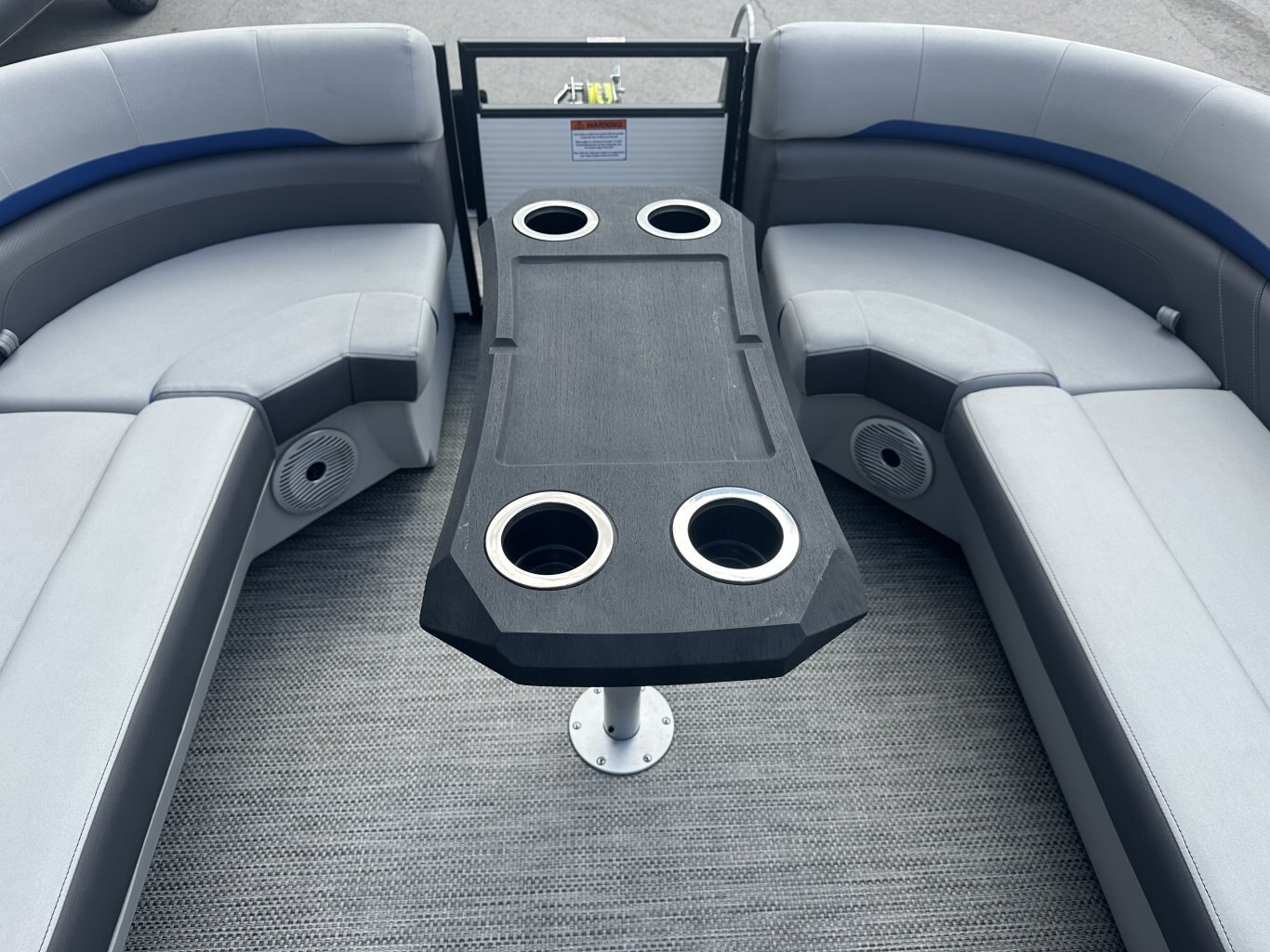 2023 Bennington 25 SXSRTD Top Deck Waterslide 175HP Yamaha VMAX SHO