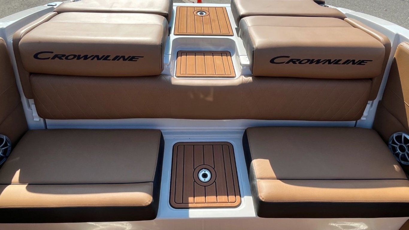 2024 Crownline 210 SS