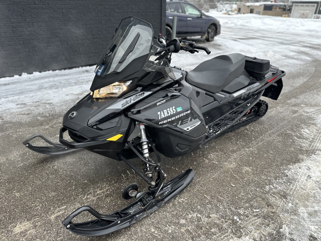 2023 Ski Doo Renegade XRS 850 E Tec