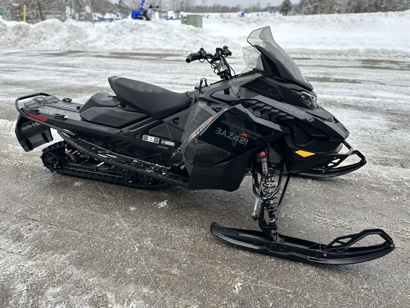 2023 Ski Doo Renegade XRS 850 E Tec