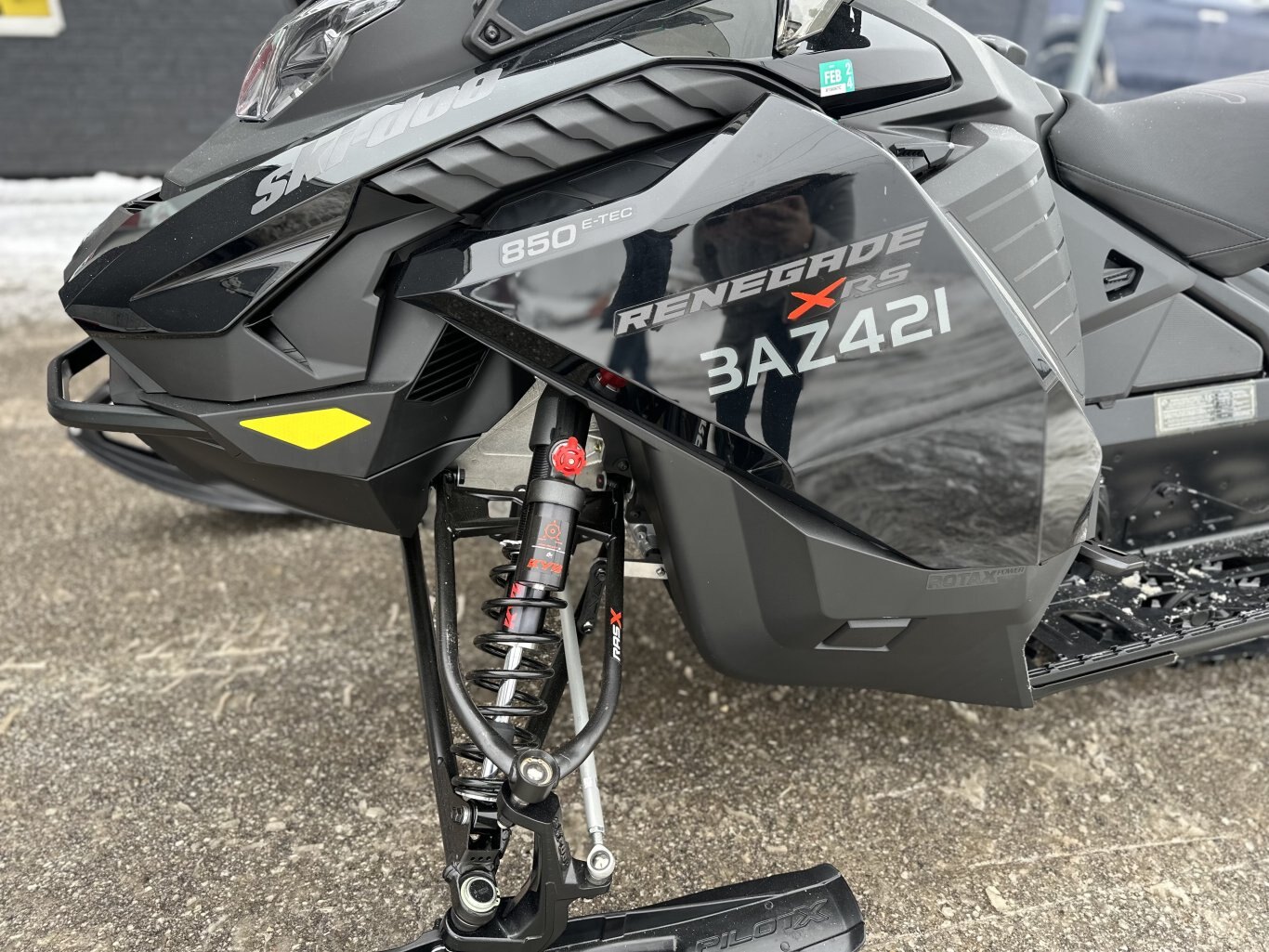 2023 Ski Doo Renegade XRS 850 E Tec