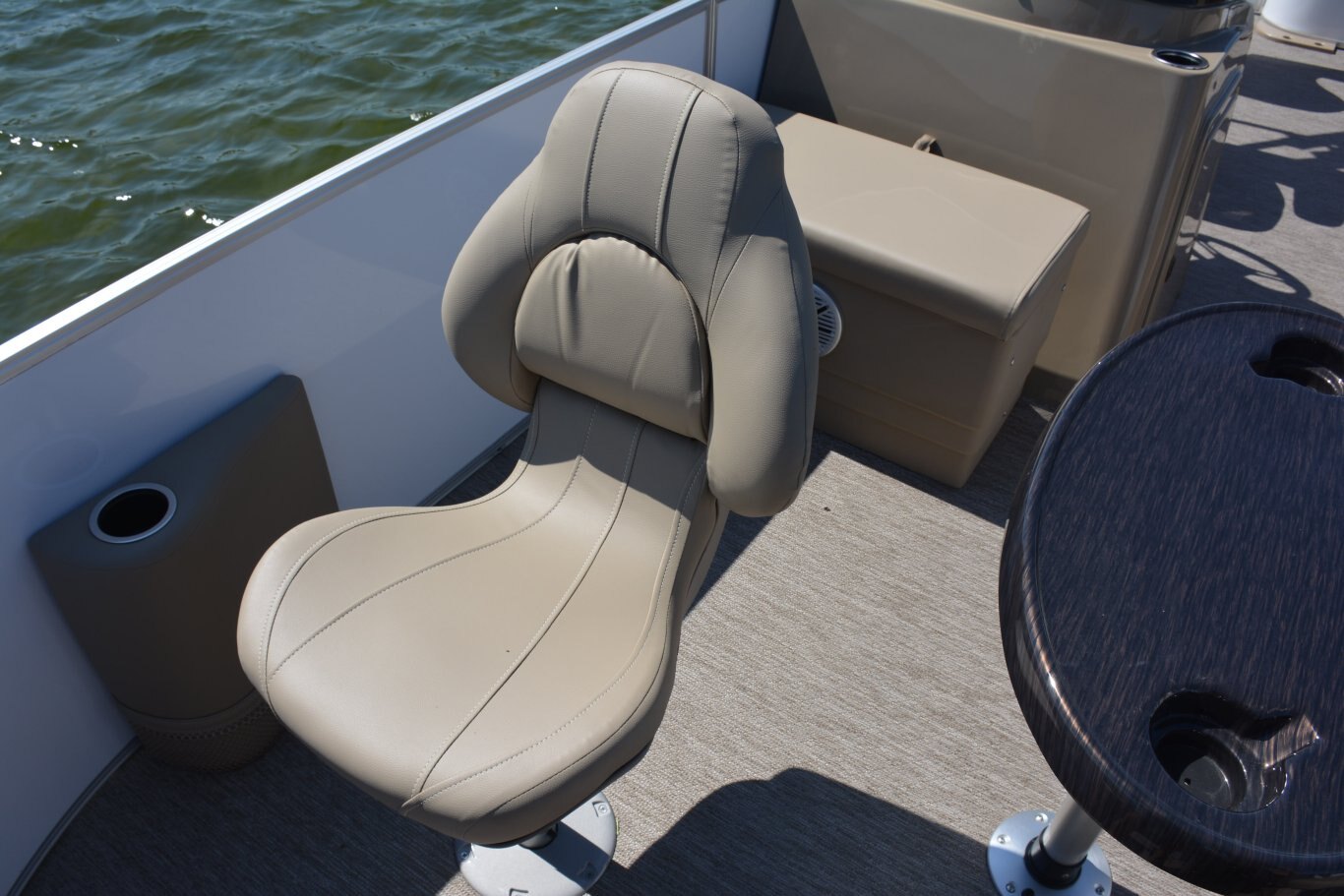 Sylvan Mirage Fish 822 Party Fish 4.0