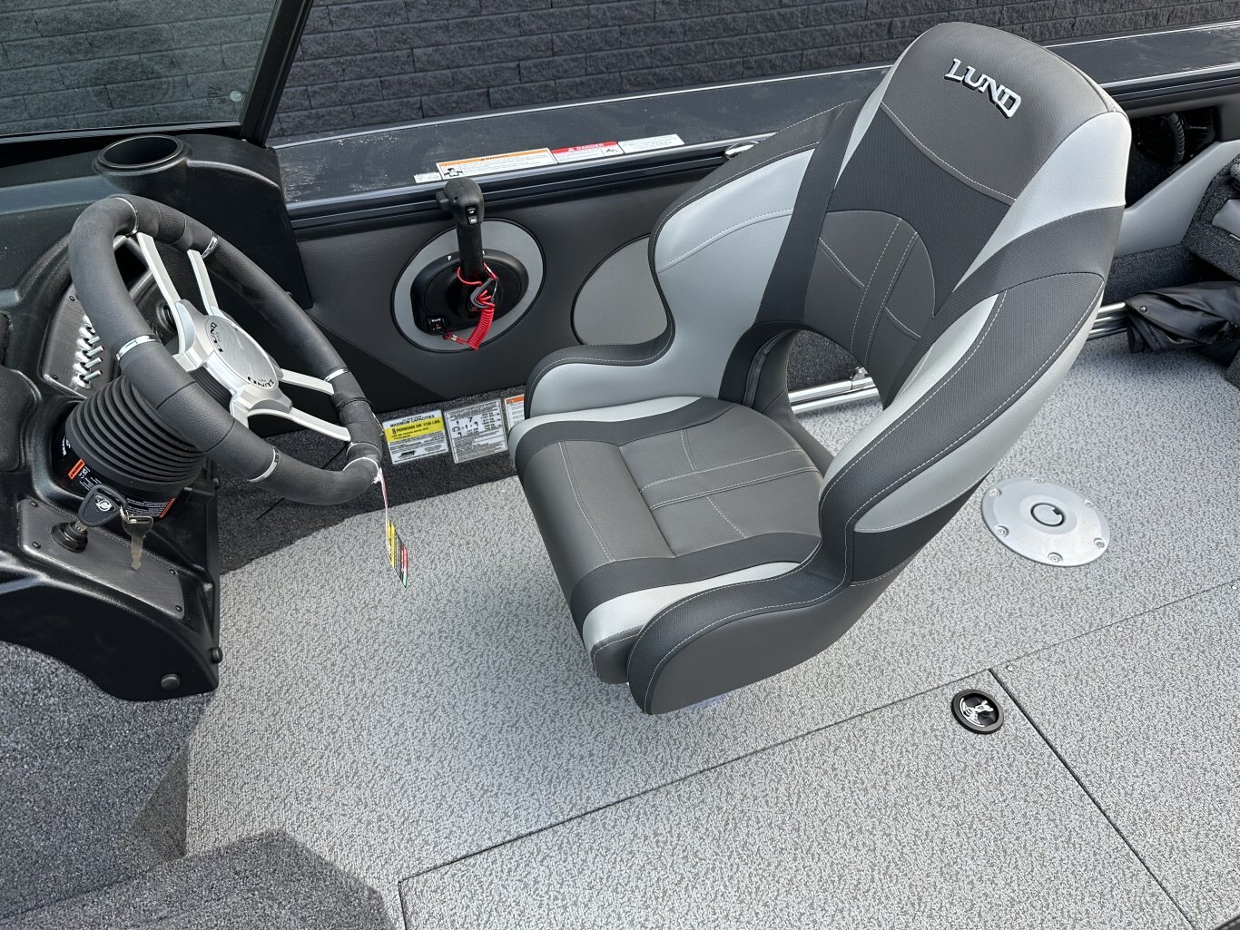 2025 Lund Crossover XS 1875 Mercury 175HP PRO XS