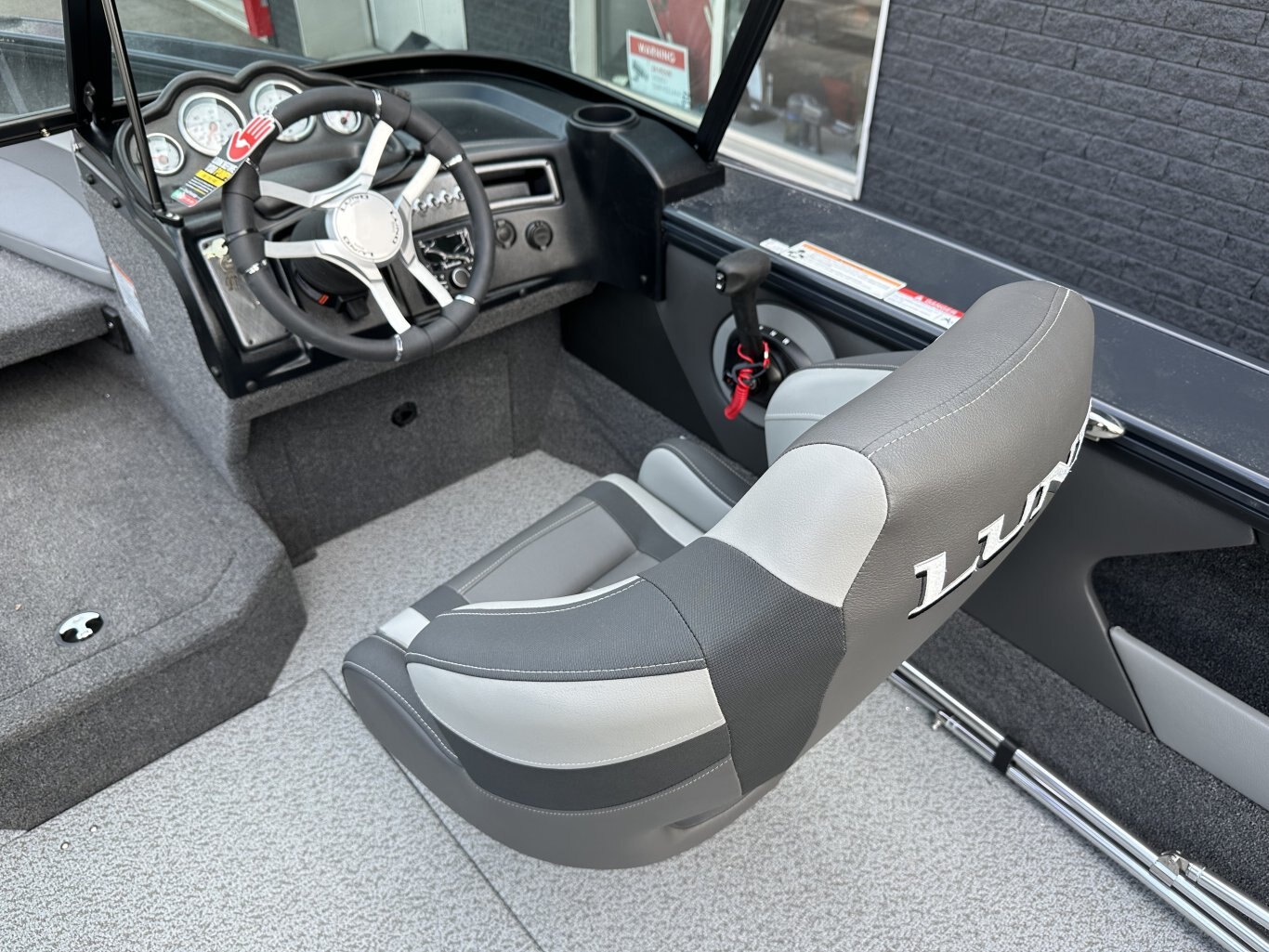 2025 Lund Crossover XS 1875 Mercury 175HP PRO XS