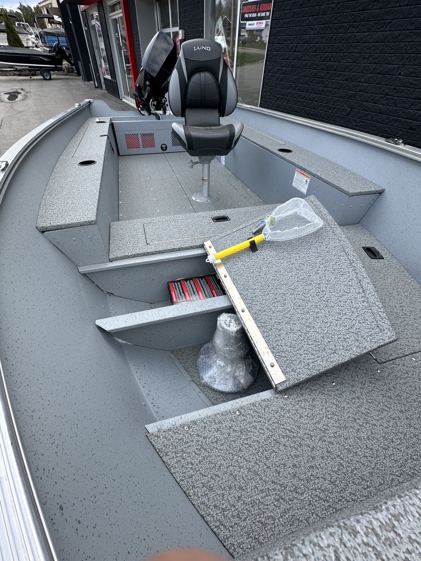 2025 Lund 1400 Fury Tiller Mercury 30HP