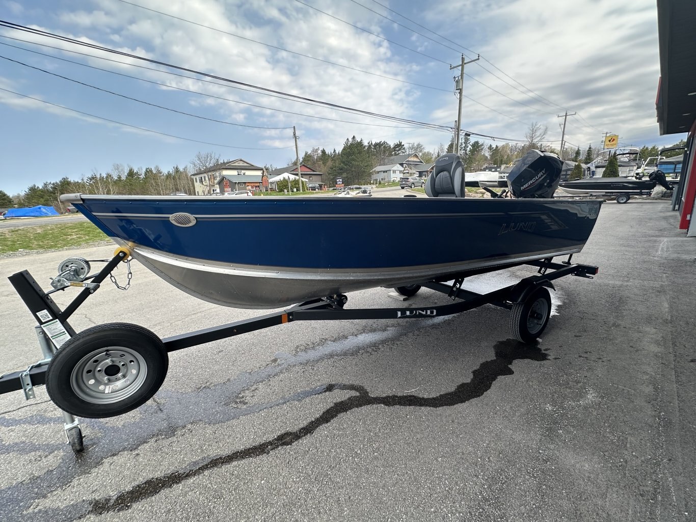 2025 Lund 1400 Fury Tiller Mercury 30HP