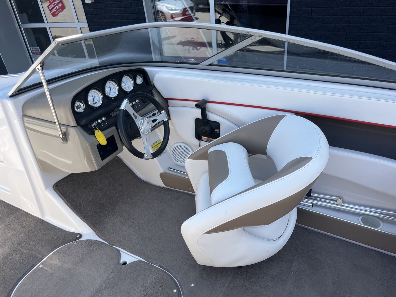 2007 Fourwinns Horizon H200