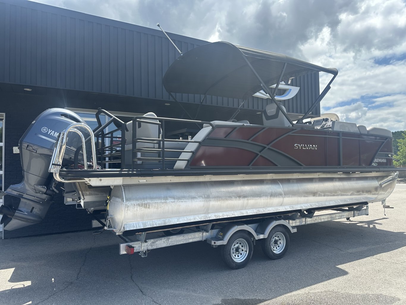 2024 Sylvan L3 DLZ