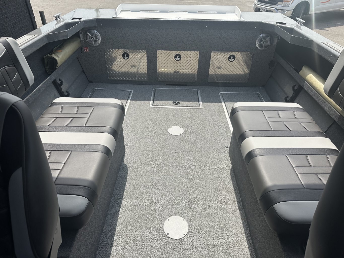 2026 LUND 185 HG YAMAHA 150HP VMAX SHO