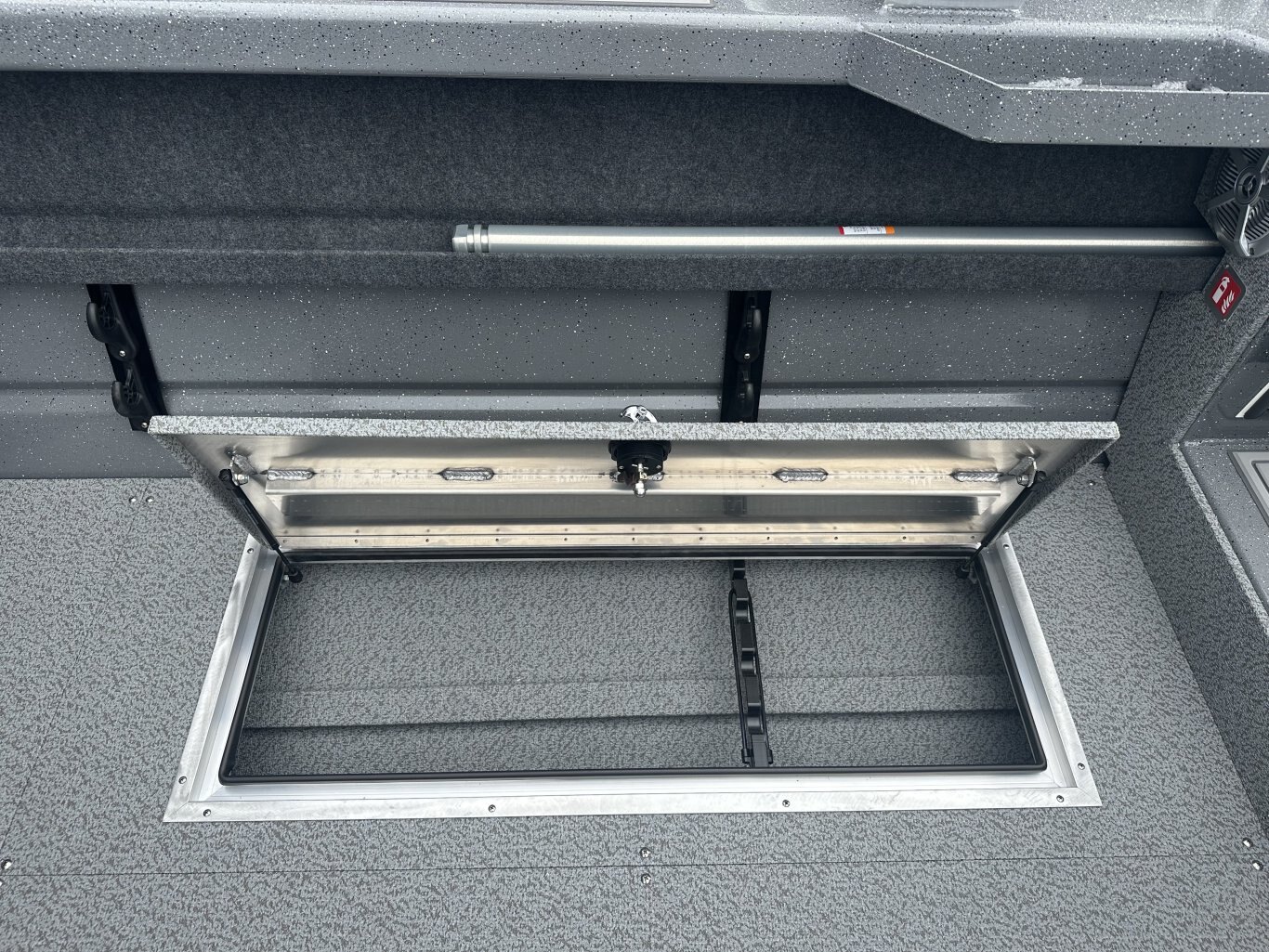 2026 LUND 210 HG MERCURY 250XL PRO XS 4STK