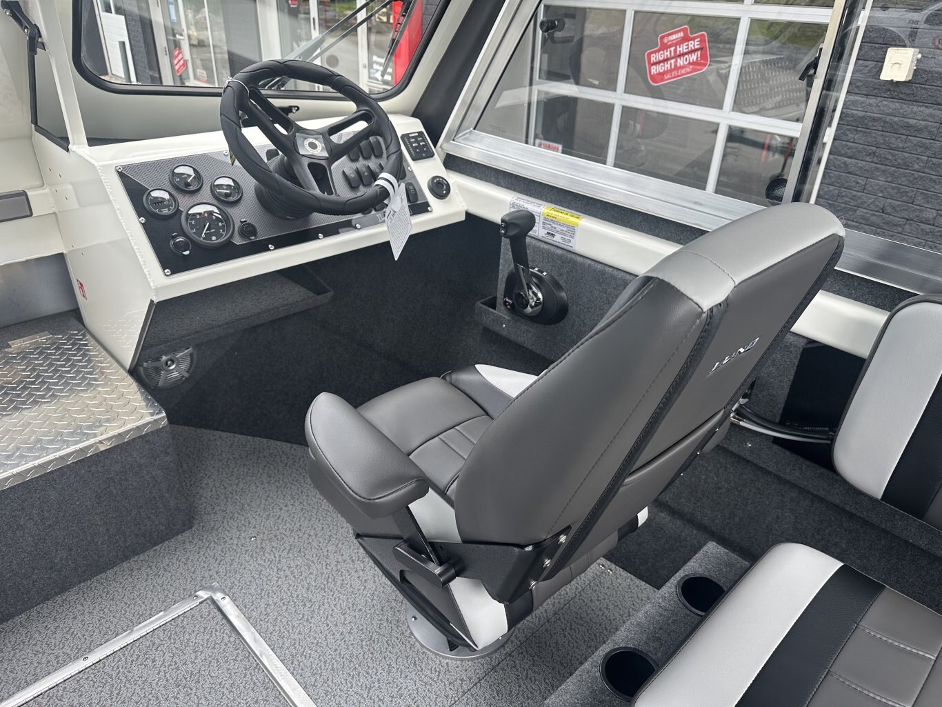 2026 LUND 210 HG MERCURY 250XL PRO XS 4STK