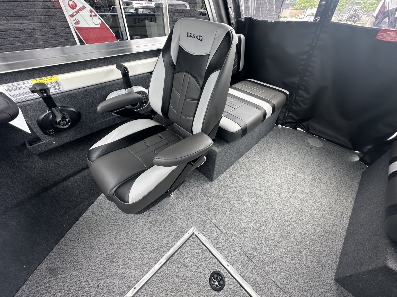 2026 LUND 210 HG MERCURY 250XL PRO XS 4STK