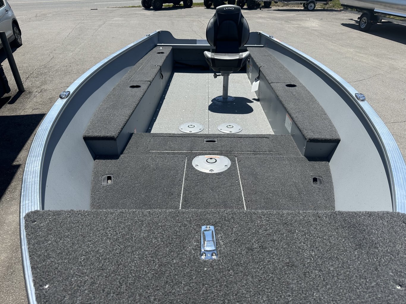 2025 LUND 1600 FURY TILLER