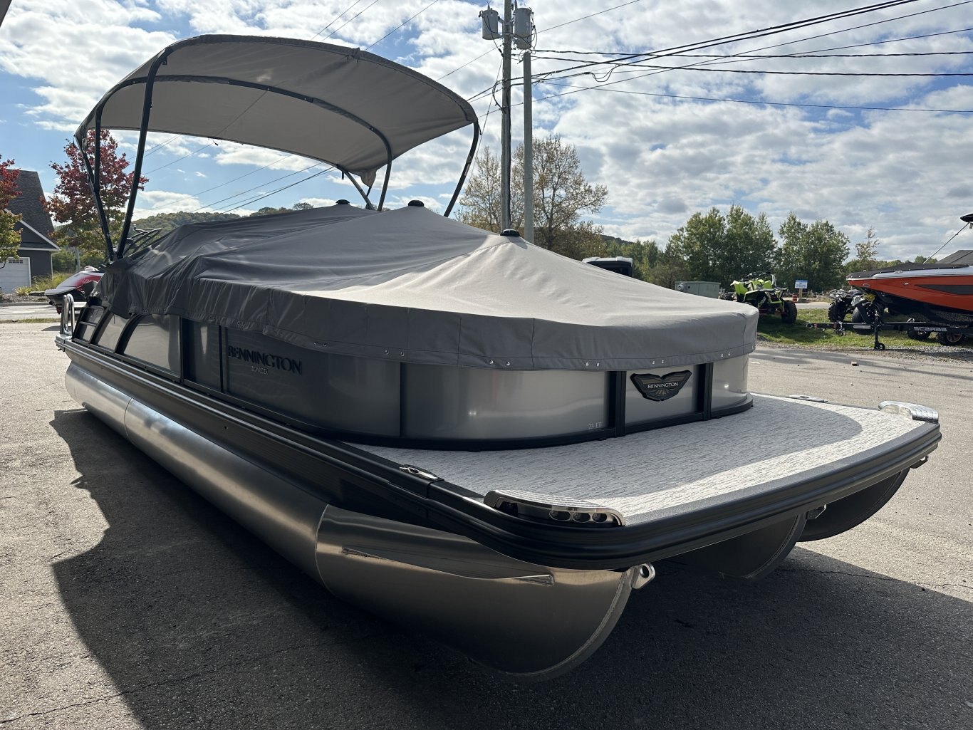 2026 BENNINGTON 23LTSB 250HP YAMAHA