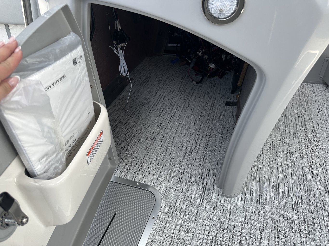 2026 BENNINGTON 23LTSB 250HP YAMAHA