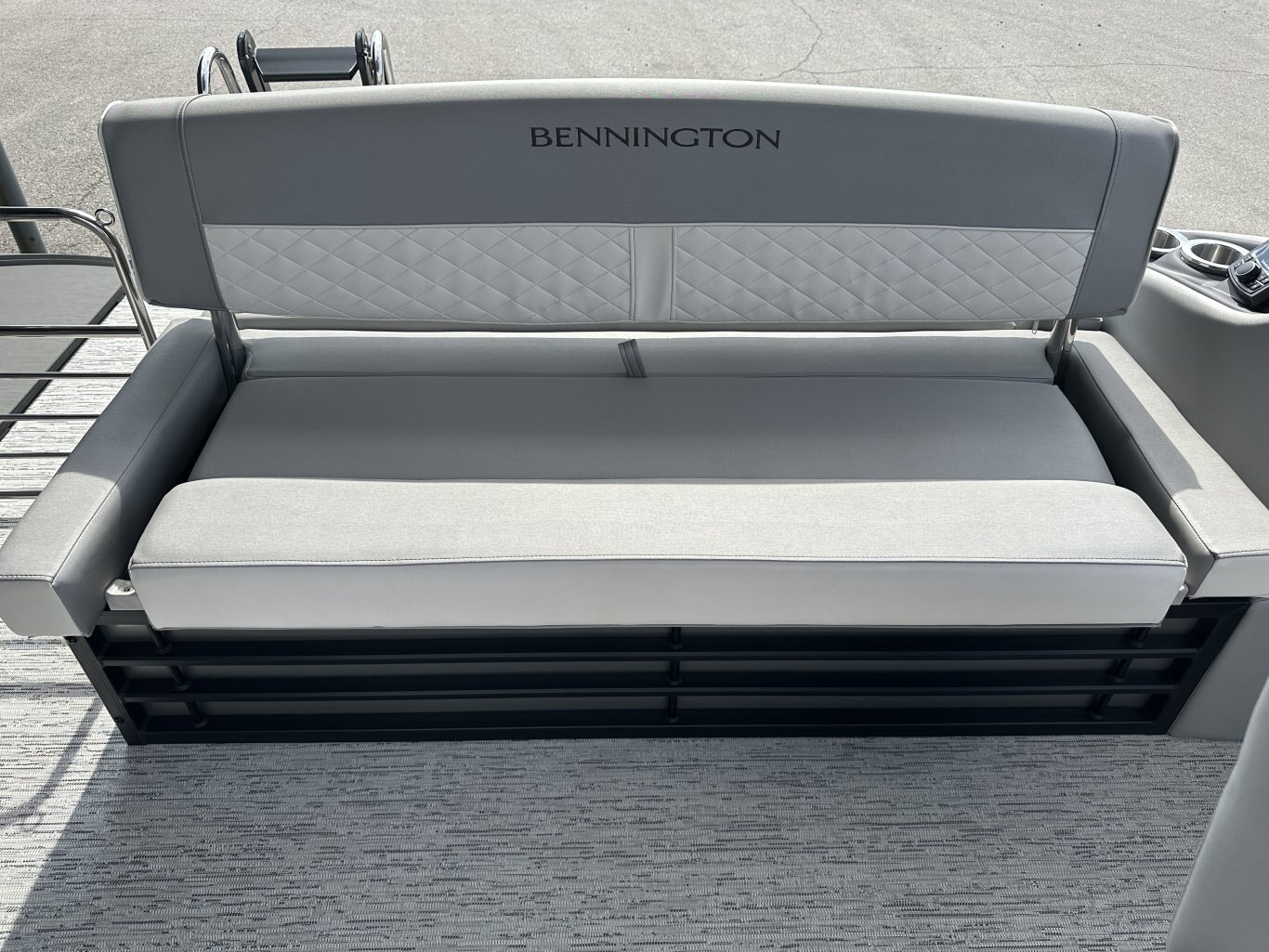 2026 BENNINGTON 23LTSB 250HP YAMAHA