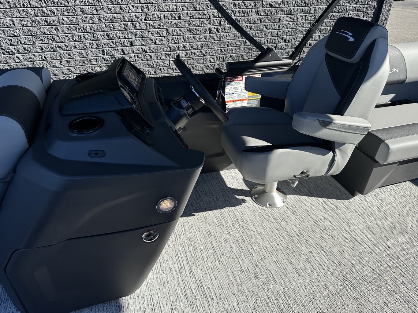 2026 Bennington 20SSRSE YAMAHA 90HP