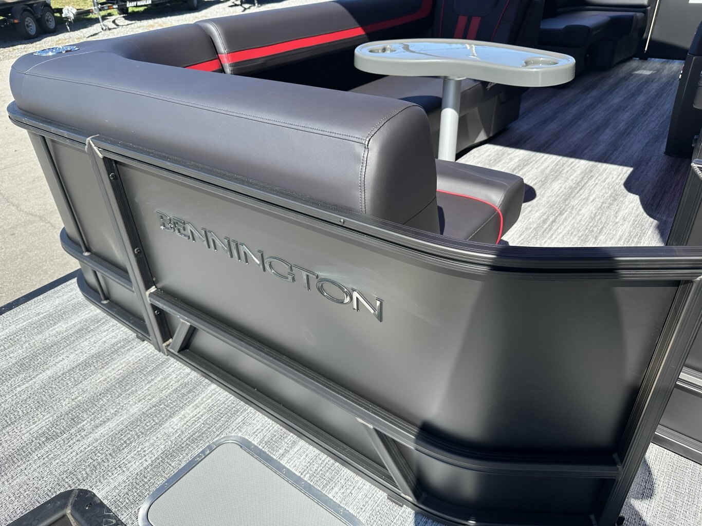 2026 Bennington 20SL TRI TOON 115HP YAMAHA VMAX SHO