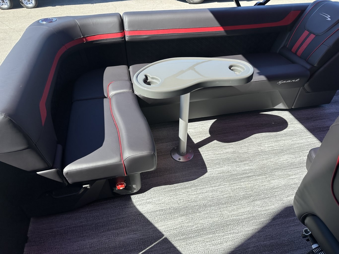 2026 Bennington 20SL TRI TOON 115HP YAMAHA VMAX SHO