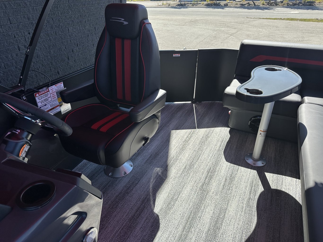 2026 Bennington 20SL TRI TOON 115HP YAMAHA VMAX SHO