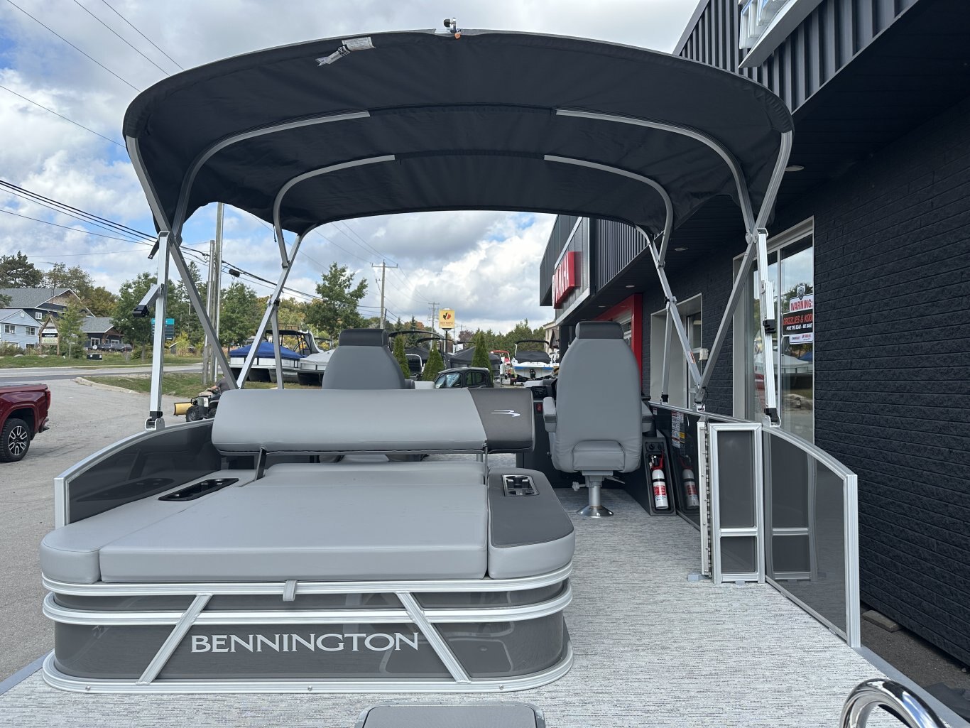 2026 Bennington 21SSBSE 115HP YAMAHA VMAX SHO