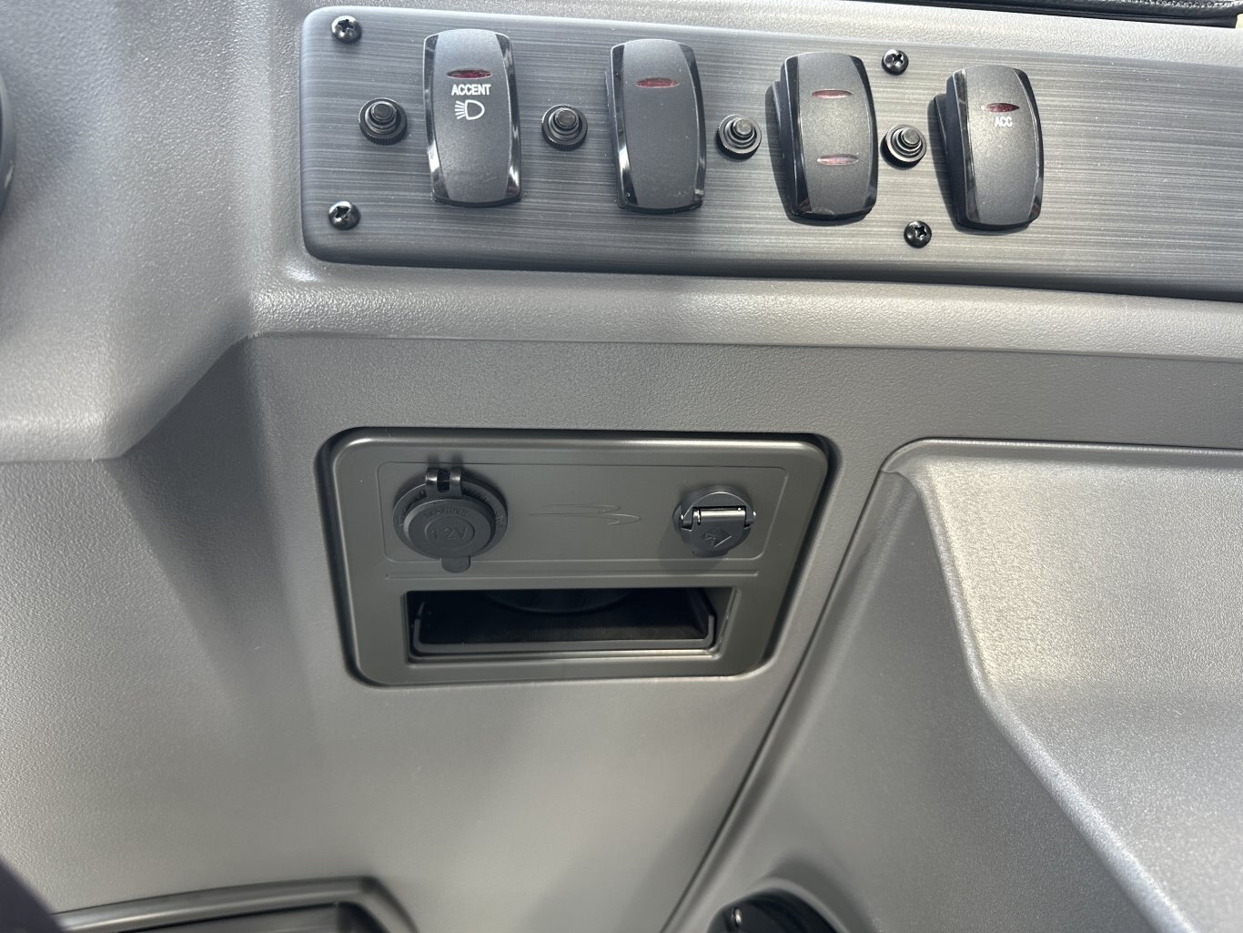 2026 Bennington 21SSBSE 115HP YAMAHA VMAX SHO