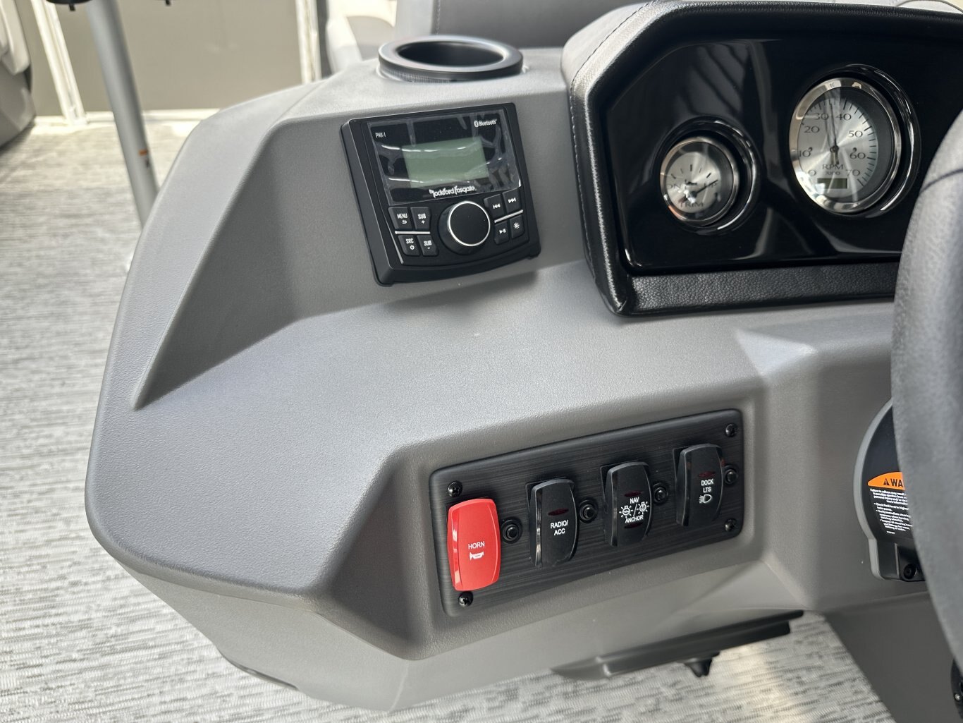 2026 Bennington 21SSBSE 115HP YAMAHA VMAX SHO