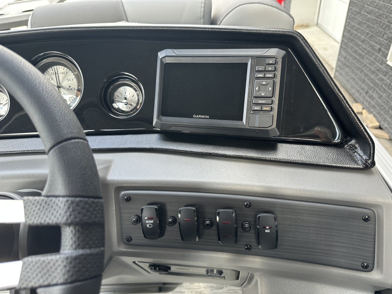 2026 Bennington 21SSBSE 115HP YAMAHA VMAX SHO