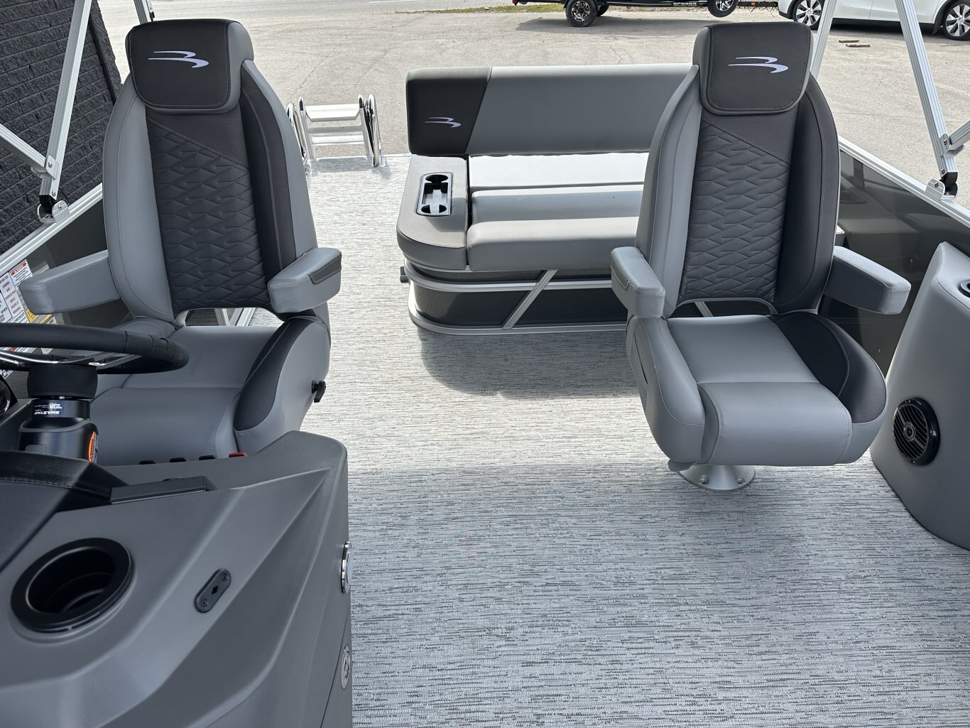 2026 Bennington 21SSBSE 115HP YAMAHA VMAX SHO