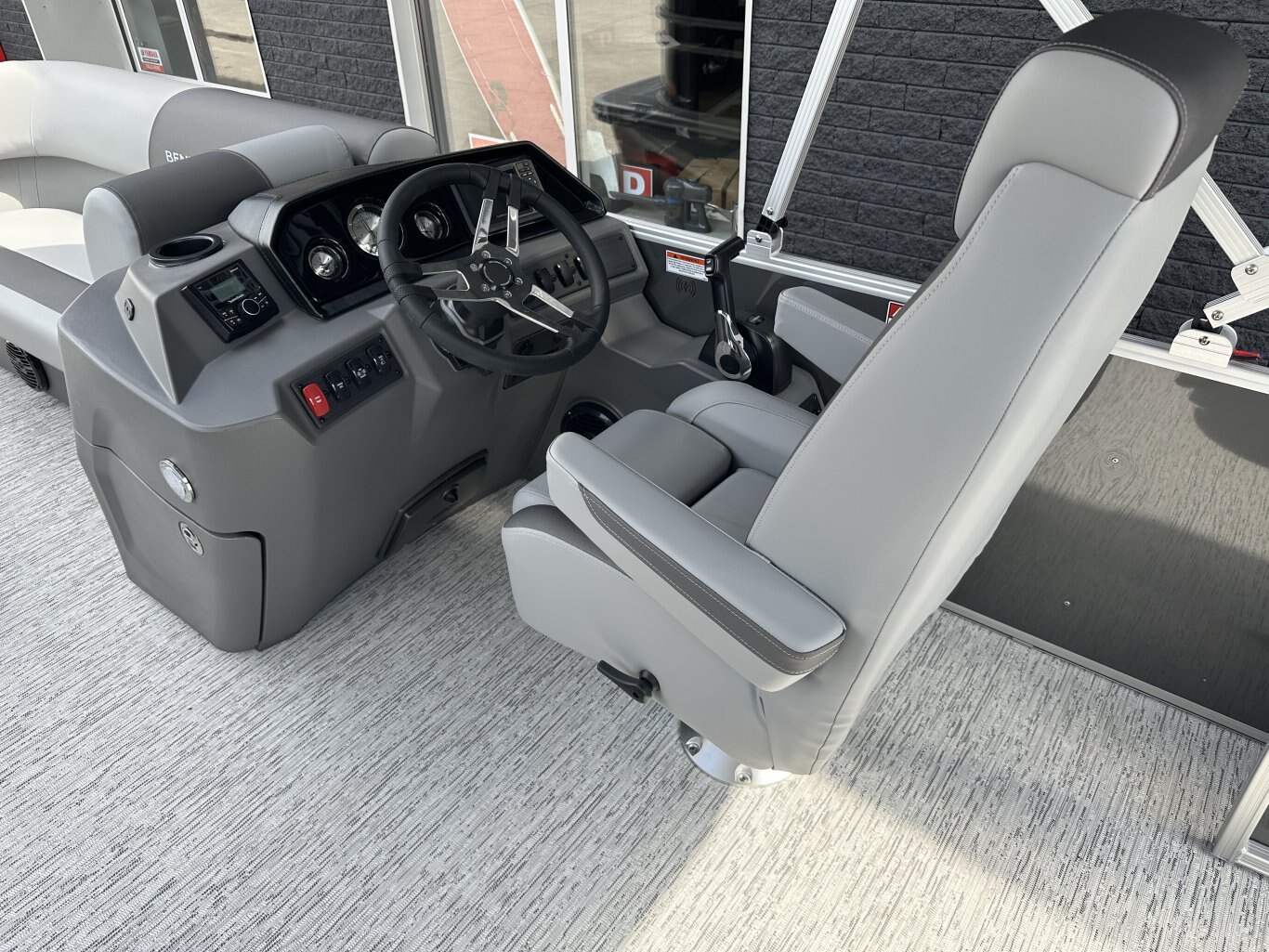 2026 Bennington 21SSBSE 115HP YAMAHA VMAX SHO