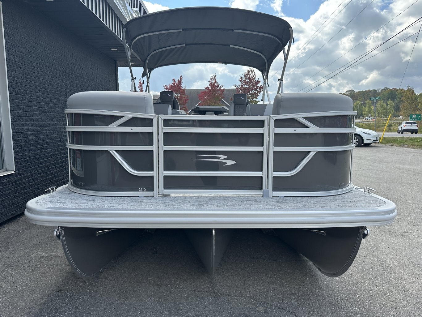 2026 Bennington 21SSBSE 115HP YAMAHA VMAX SHO