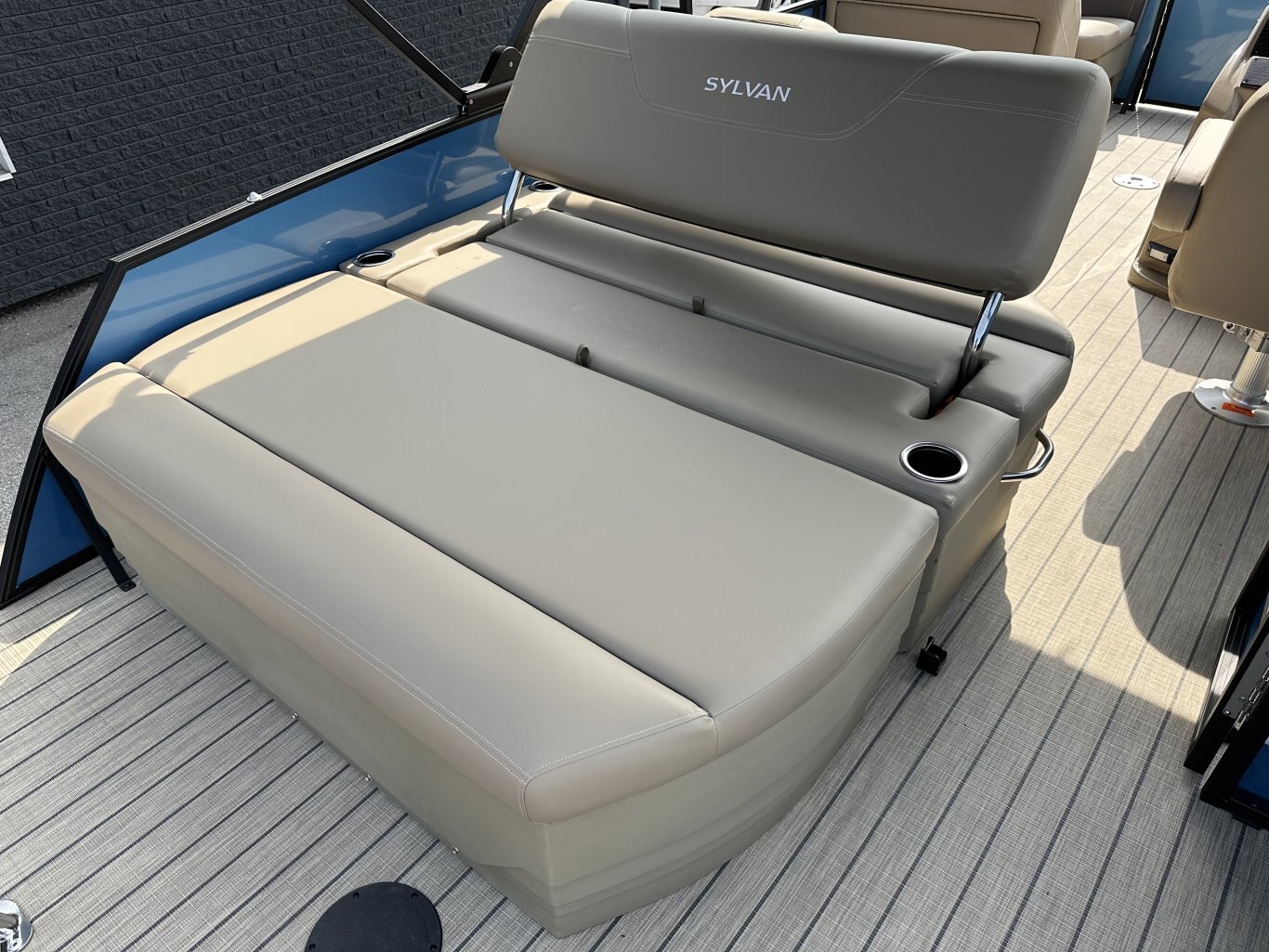 2026 SYLVAN MIRAGE 820 CLZ DH 90HP YAMAHA VMAX SHO