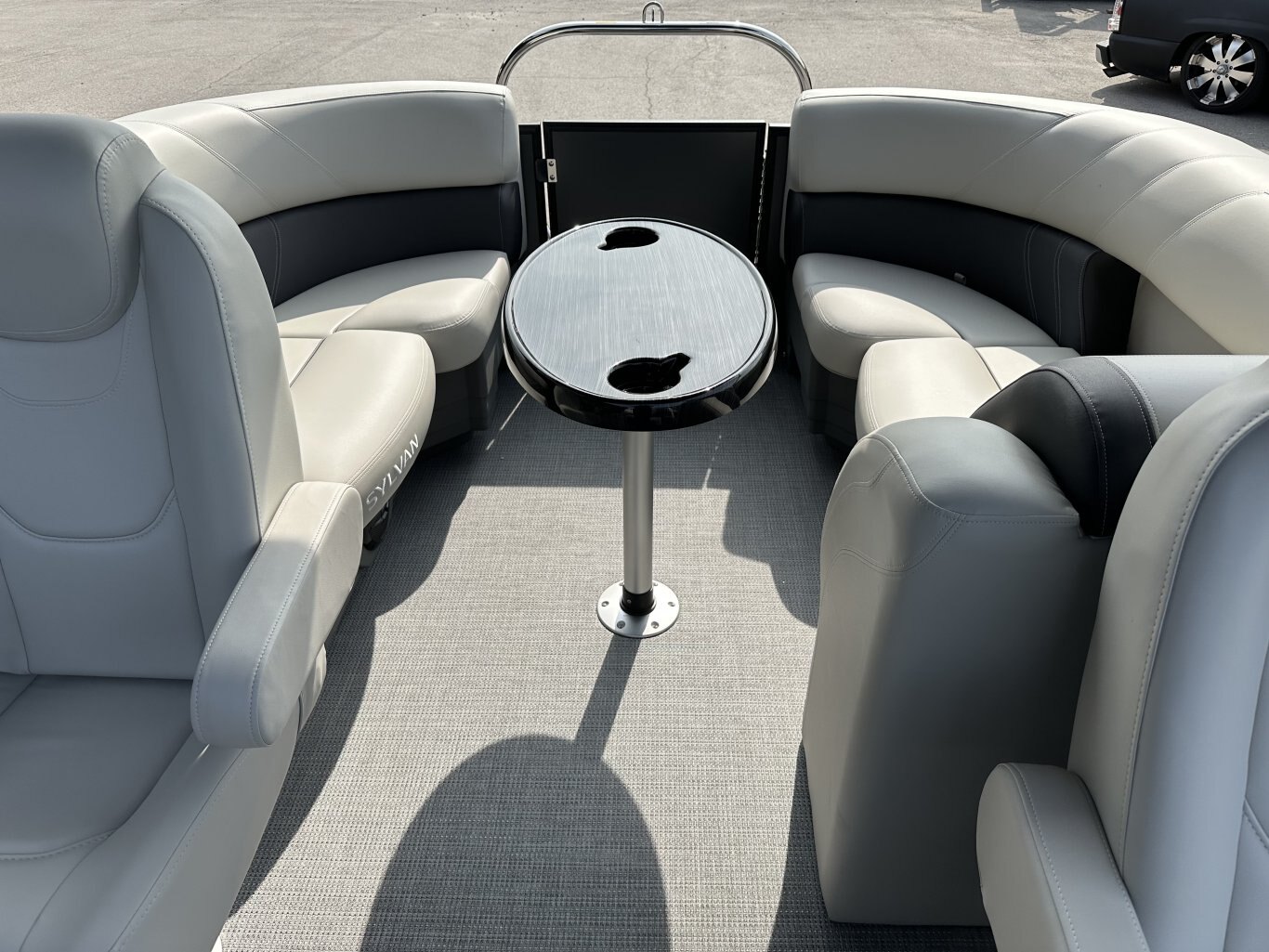 2026 SYLVAN MIRAGE 820 LZ 90HP YAMAHA VMAX SHO