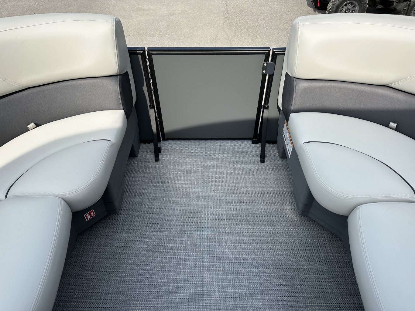 2026 SYLVAN MIRAGE 820 LZ 90HP YAMAHA VMAX SHO