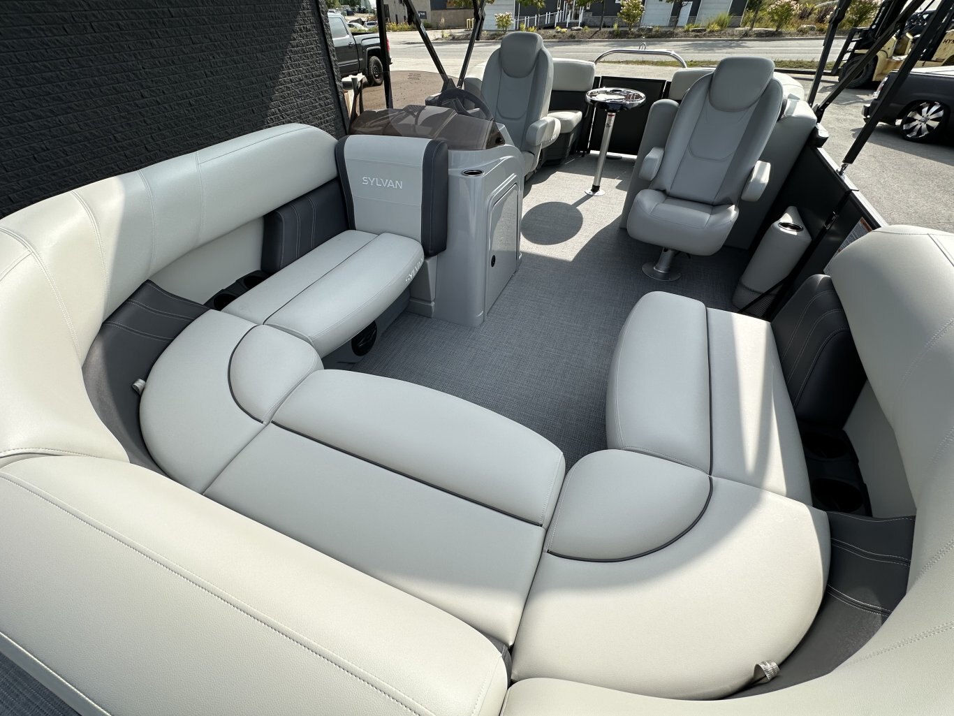 2026 SYLVAN MIRAGE 820 LZ 90HP YAMAHA VMAX SHO