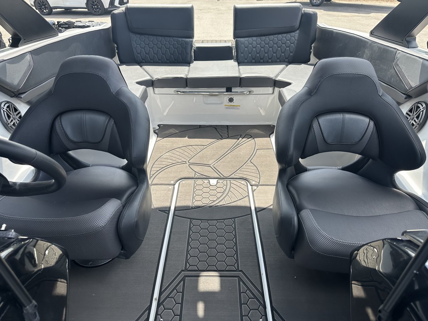 2026 SCARAB 215 LX WAKE