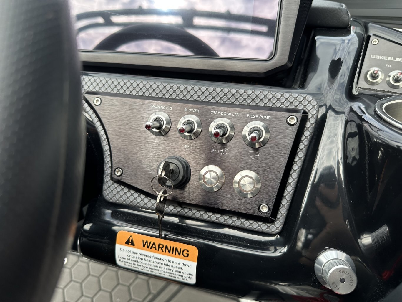 2026 SCARAB 215 LX WAKE