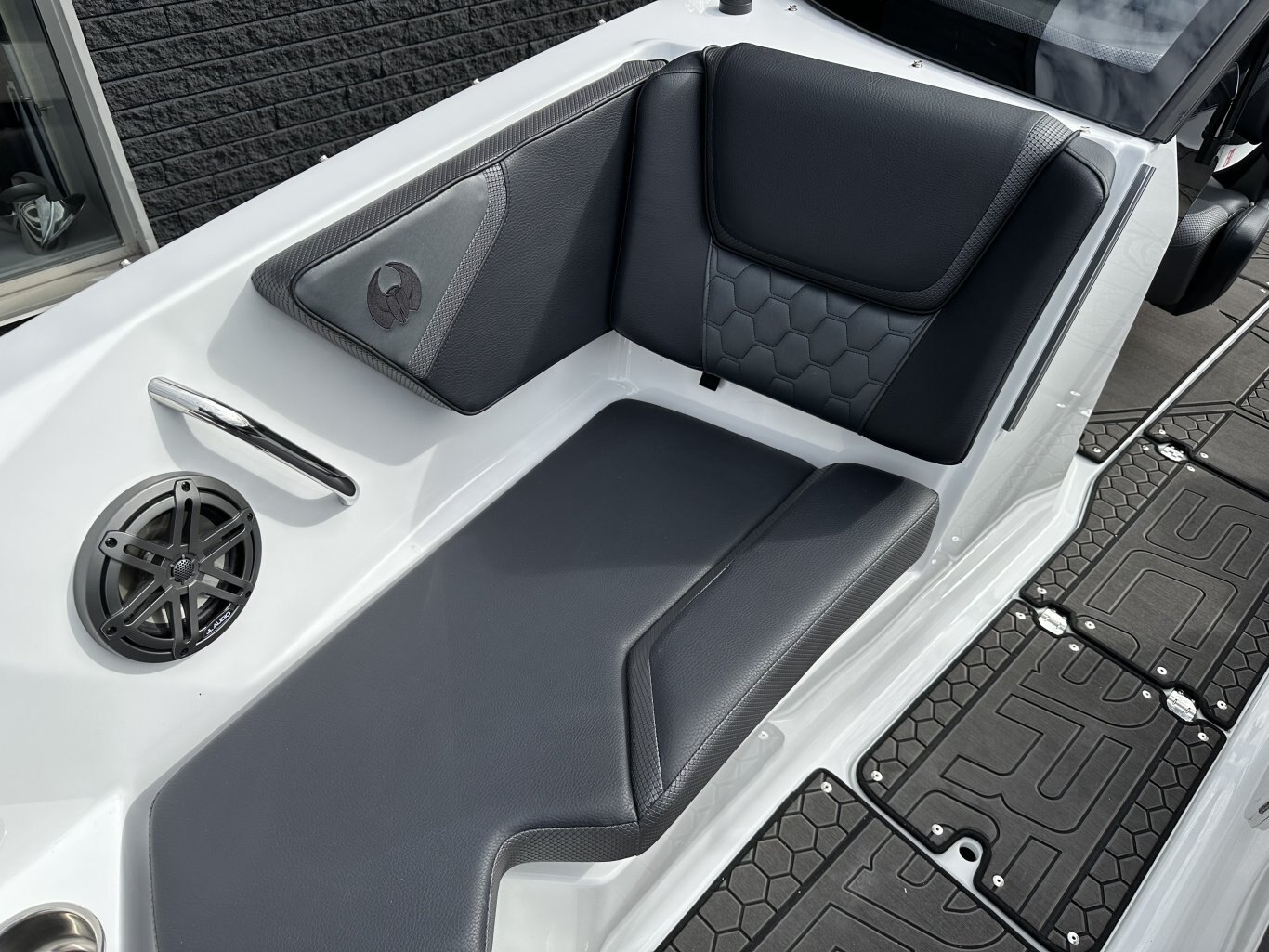 2026 SCARAB 215 LX WAKE