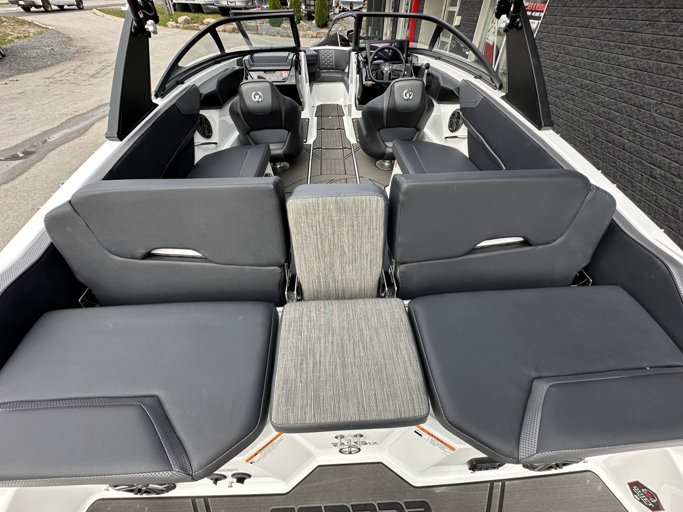 2026 SCARAB 215 LX WAKE