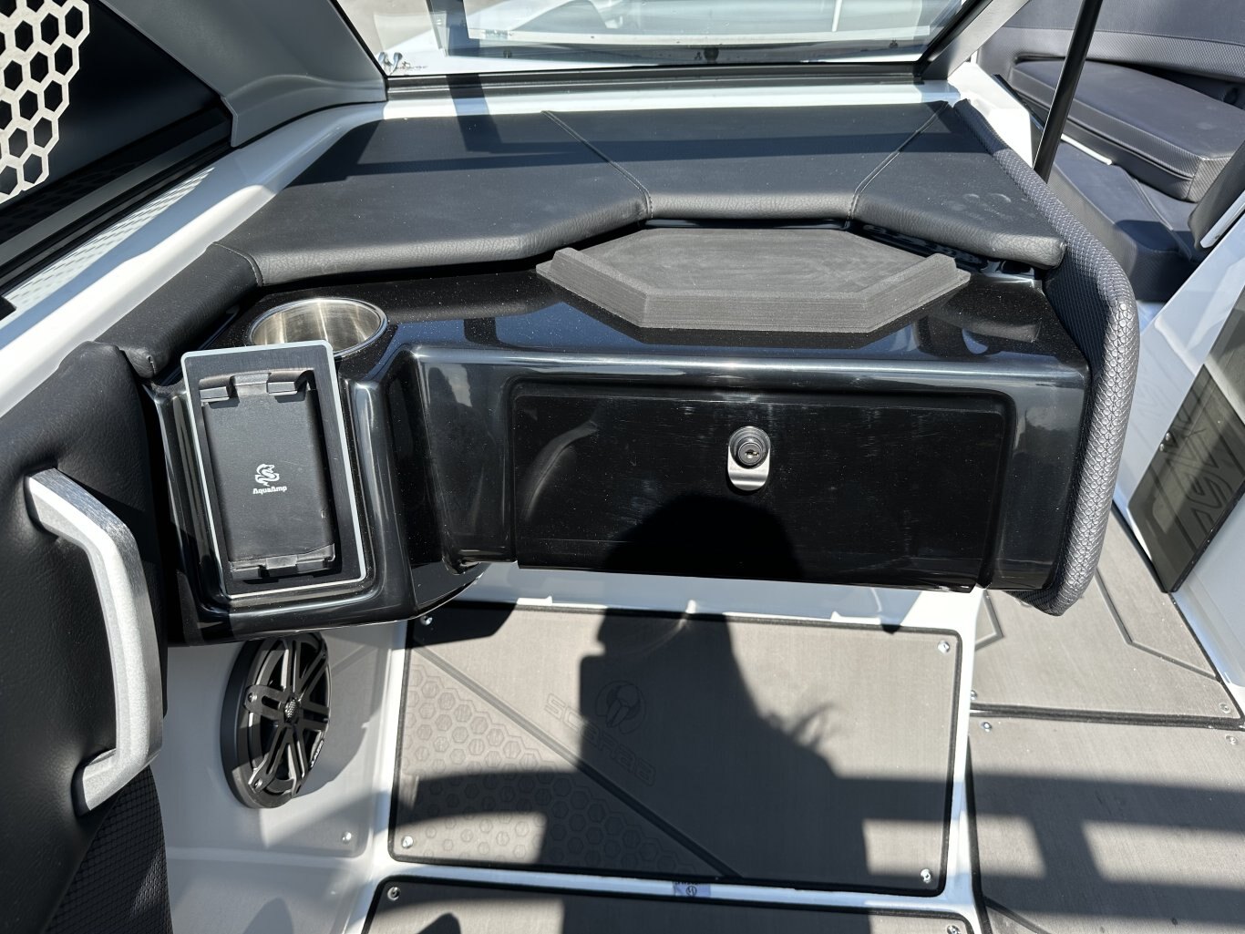 2026 SCARAB 235 LX WAKE