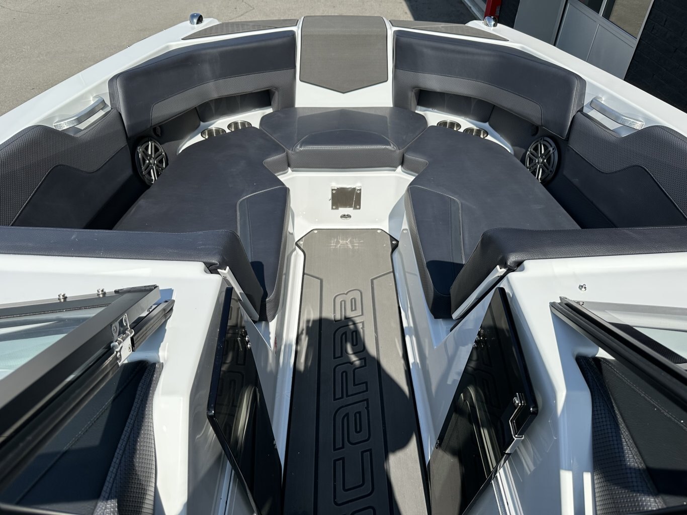 2026 SCARAB 235 LX WAKE