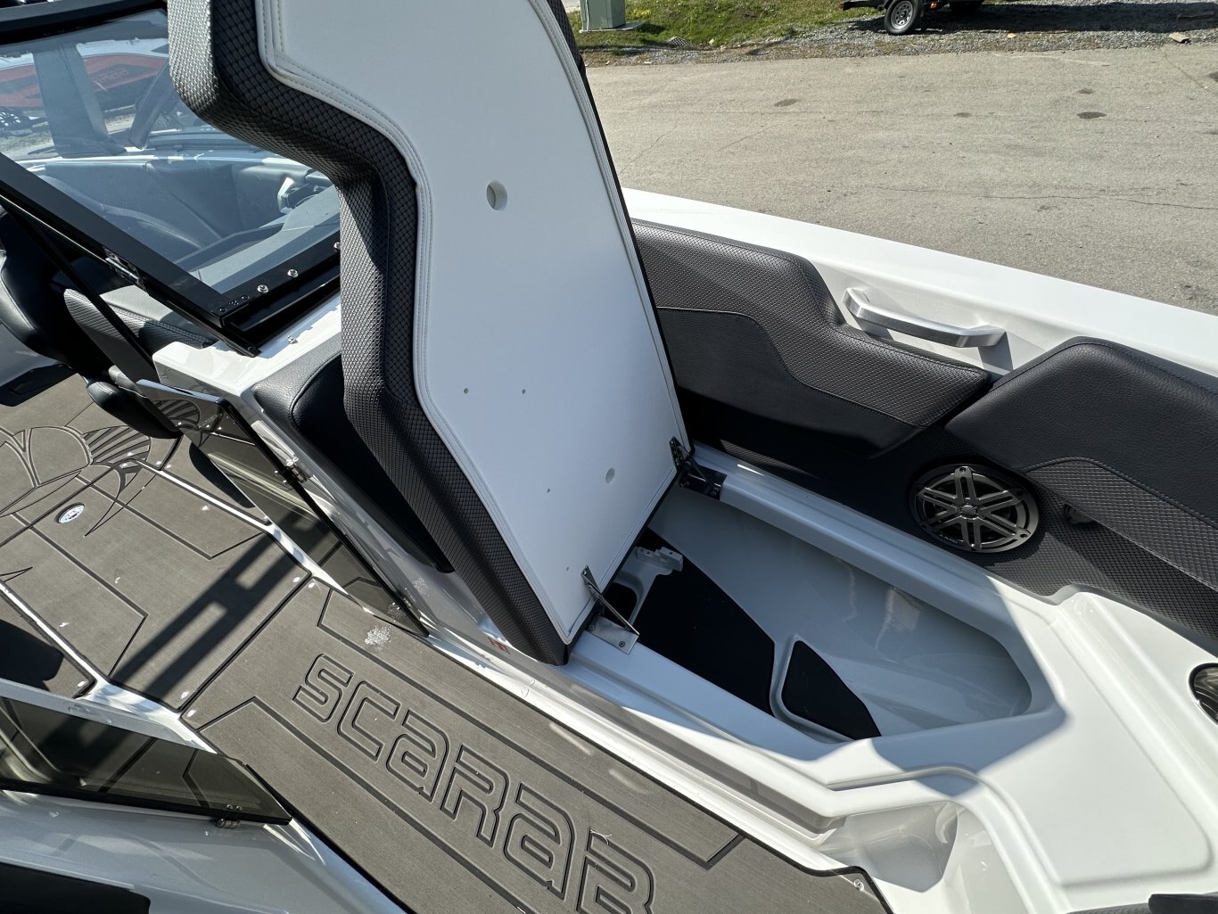 2026 SCARAB 235 LX WAKE